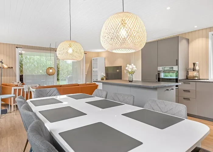 Lymke - 450m From The Sea By Interhome *